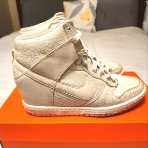 Nike Women's Dunk Sky Hi Wedge